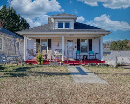 2107 Kenwood Blvd Se, Roanoke, VA, 24013-2632 | Card Image