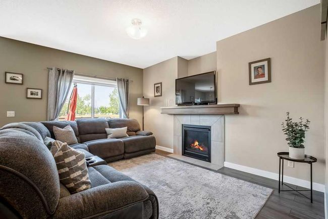 5 Drake Landing Loop, House detached with 3 bedrooms, 2 bathrooms and 5 parking in Okotoks AB | Image 15