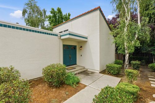 c5-4362 Valley Ave, Pleasanton, CA, 94566-5573 | Card Image