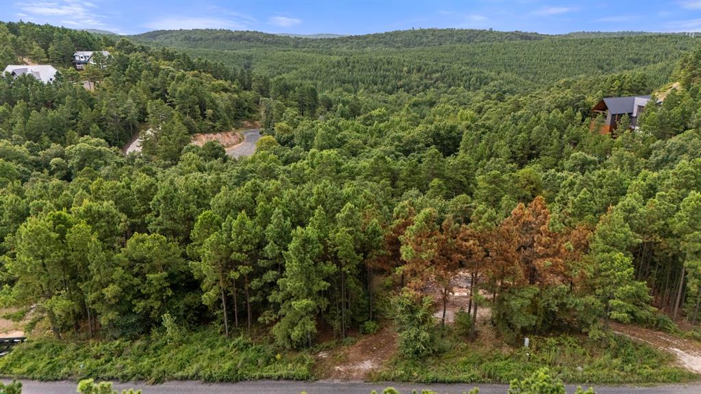 Land in Broken Bow
