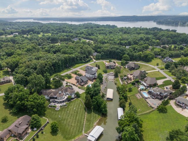 541 Lakeview Cir, House other with 3 bedrooms, 6 bathrooms and 16 parking in Mount Juliet TN | Image 70
