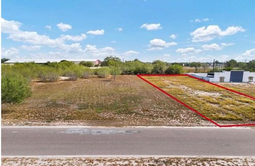 755 Country Estate Dr, Rio Grande City, TX, 78582 | Card Image