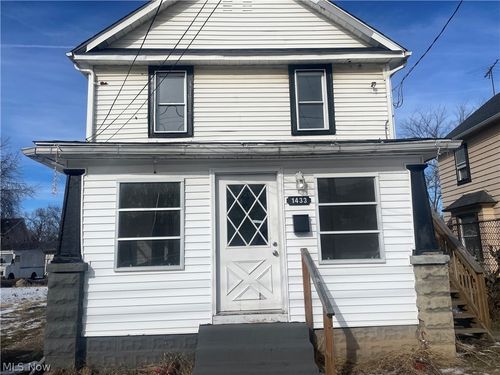 1433 Kenmore Blvd, Akron, OH, 44314-1660 | Card Image