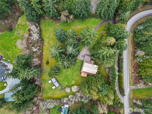 596 Forrest Way, Camano Island, WA, 98282-8407 | Card Image
