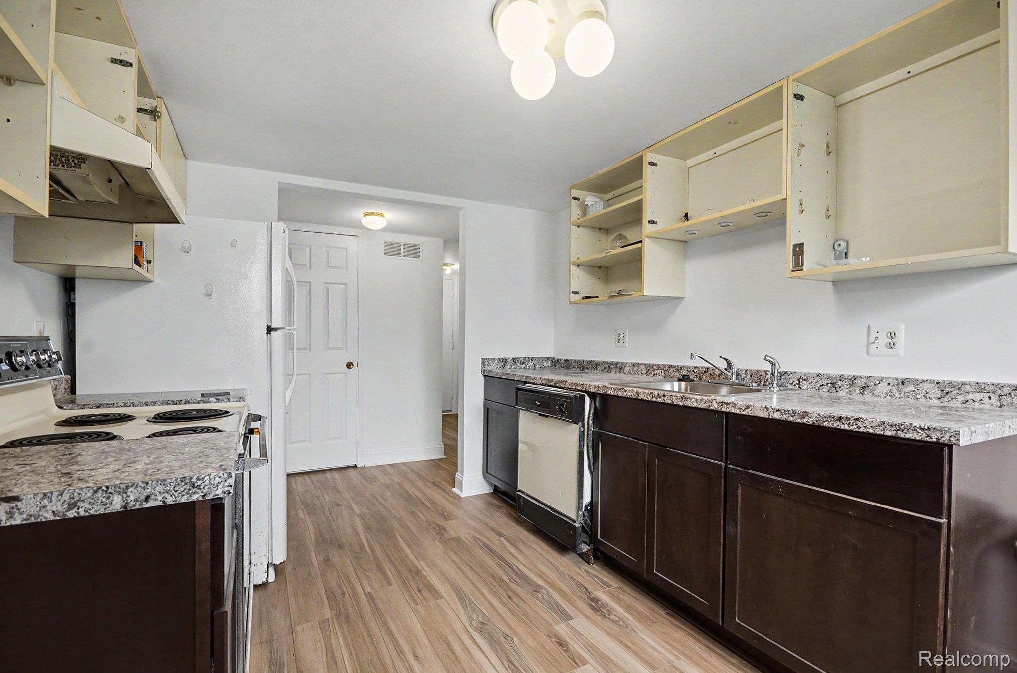 Residential in Clinton Charter Township 5