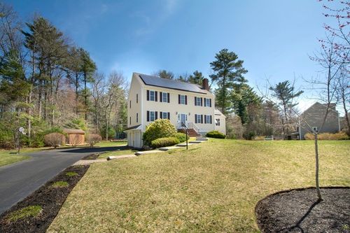 127 Leaf Ln, East Bridgewater, MA, 02333-1614 | Card Image
