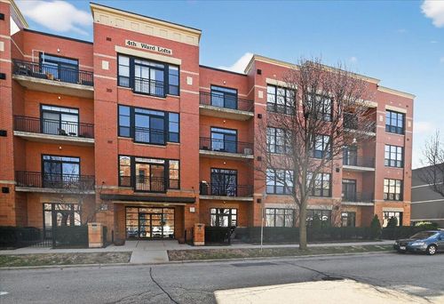 207-615 W Main St, Madison, WI, 53703-4783 | Card Image