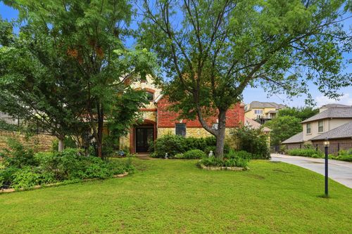 222 Vailco Ln, Austin, TX, 78738-6566 | Card Image