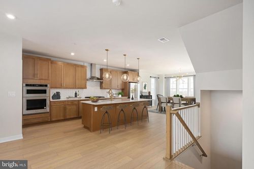 22122 Little Mount Ter, ASHBURN, VA, 20148-3221 | Card Image