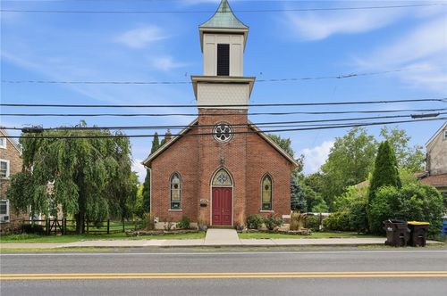 3172 Main St, HELLERTOWN, PA, 18055 | Card Image