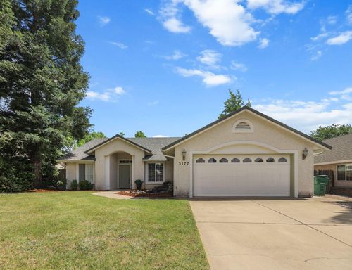 3177 Dartford Drive, Shasta Lake, CA, 96019 | Card Image