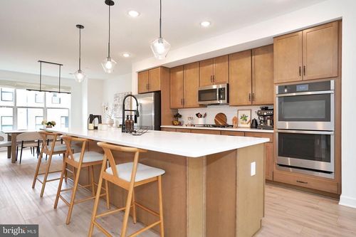 4953 Longmire Way, CHANTILLY, VA, 20151-2548 | Card Image