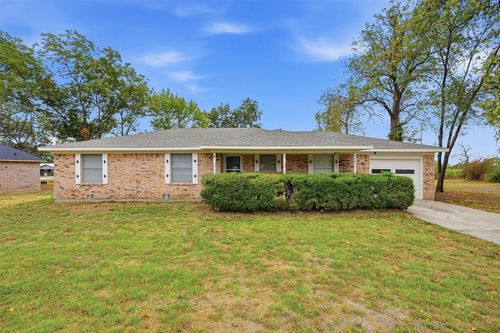 400 E Murdock Street, Collinsville, TX, 76233 | Card Image