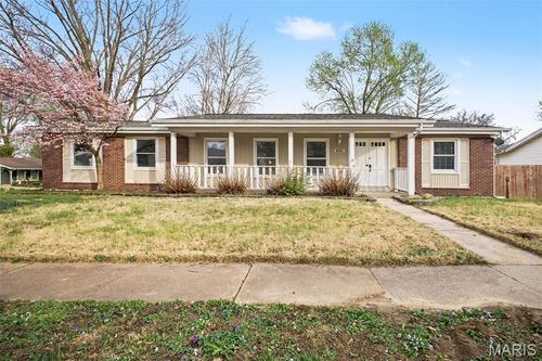 668 Talon Dr, Florissant, MO, 63031-5544 | Card Image