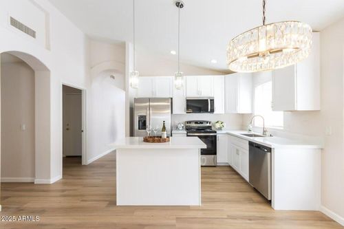 8343 W Audrey Ln, Peoria, AZ, 85382-8097 | Card Image