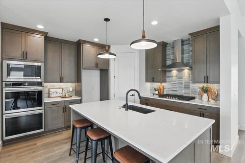 sage-7624 W Old School St, Meridian, ID, 83646-1753 | Card Image