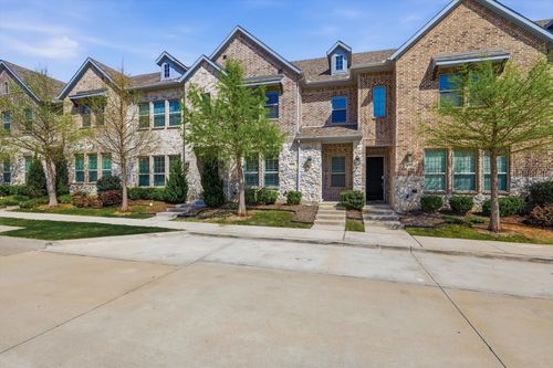 1567 Windermere Way, Farmers Branch, TX, 75234-1323 | Card Image