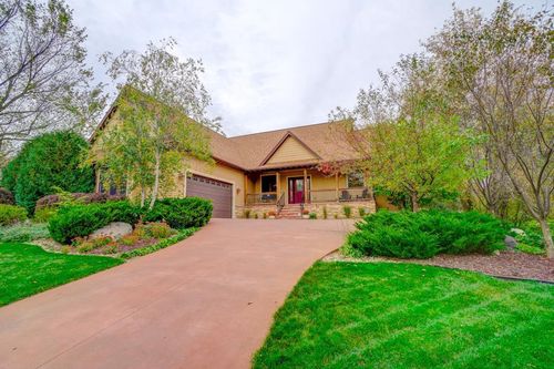 1100 Juniper Way, Hudson, WI, 54016-5873 | Card Image