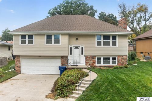 6324 S 74th Street, Ralston, NE, 68127 | Card Image