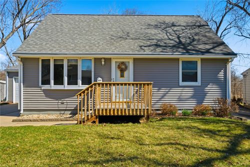 1416 38th St Se, Cedar Rapids, IA, 52403-3726 | Card Image
