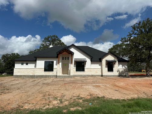 113 Pioneer Trl, Adkins, TX, 78101-2799 | Card Image
