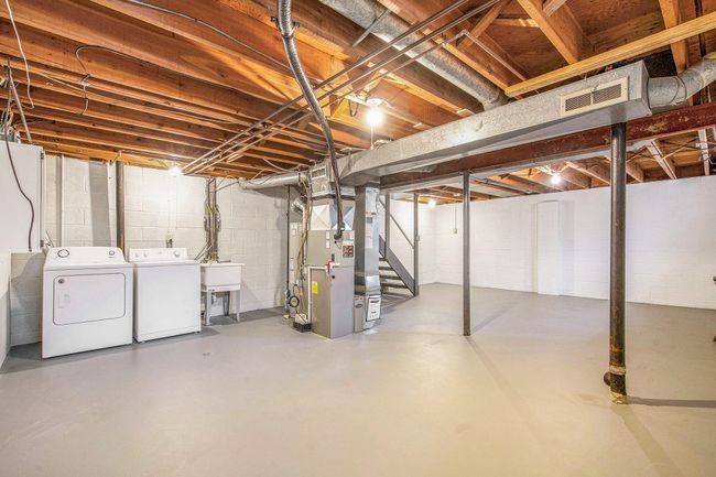 APT-1 - 429 S 7 Th St, Condo with 3 bedrooms, 2 bathrooms and null parking in Ann Arbor MI | Image 26