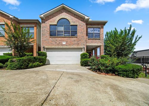 9802 Cynthia Ann Court, Houston, TX, 77025 | Card Image