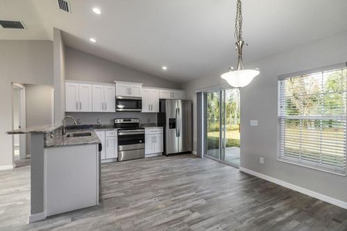 2 Ash Dr, OCALA, FL, 34472-5116 | Card Image