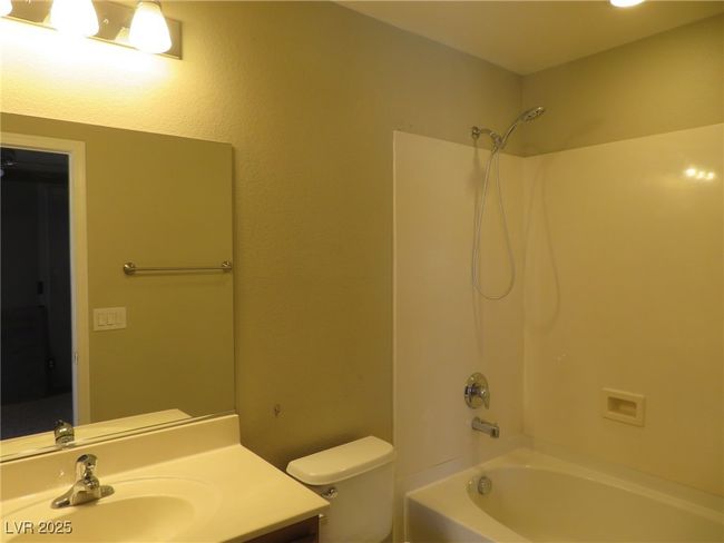 9342 Autumn View Ave, House other with 3 bedrooms, 3 bathrooms and null parking in Las Vegas NV | Image 16