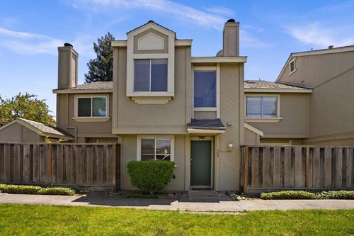 390 Caribe Way, San Jose, CA, 95133-2340 | Card Image