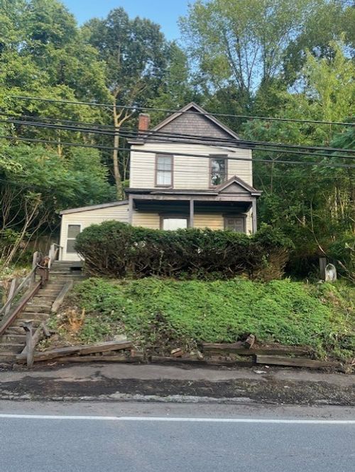 5104 Verona Rd, Verona, PA, 15147-3014 | Card Image