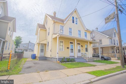 426 Kossuth St, RIVERSIDE, NJ, 08075-3234 | Card Image