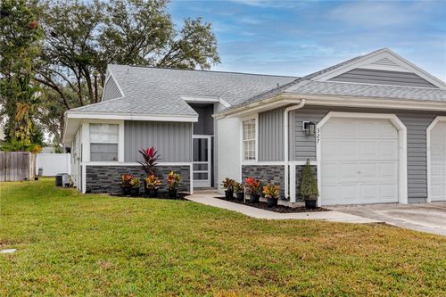 327 Phlox Dr, PALM HARBOR, FL, 34684-3441 | Card Image