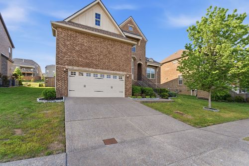 5344 Highland Place Way, Hermitage, TN, 37076-1483 | Card Image