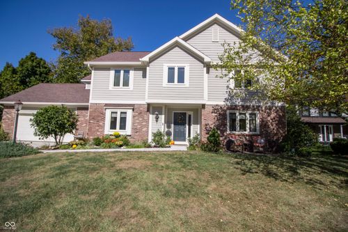 626 Heatherwood Ct, Noblesville, IN, 46062-9175 | Card Image