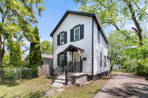 3225 Gilead Ave, Zion, IL, 60099-3164 | Card Image