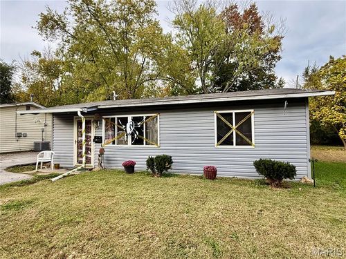 311 Mckinley Avenue, Warrenton, MO, 63383 | Card Image