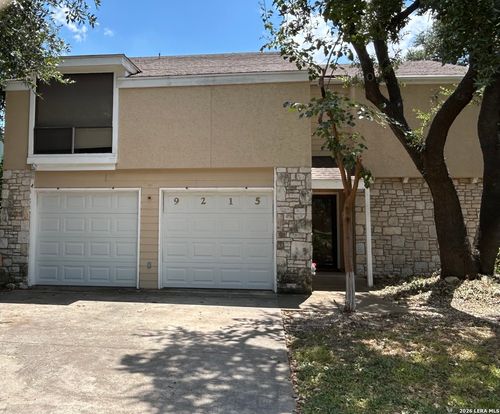9215 Powhatan Dr, San Antonio, TX, 78230-3911 | Card Image