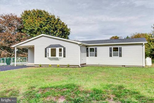 17804 Alpine Dr, MAUGANSVILLE, MD, 21767-9717 | Card Image