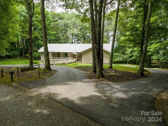 134 Wolfs Head Ct, House other with 4 bedrooms, 4 bathrooms and null parking in Mars Hill NC | Image 33