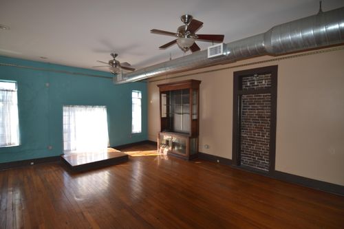 214 S Campbell Ave, Springfield, MO, 65806-2048 | Card Image