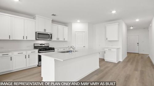 16640 Woodland Retreat Lane, Conroe, TX, 77302 | Card Image