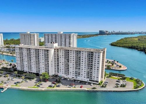 apt-224-400 Kings Point Dr, Sunny Isles Beach, FL, 33160-4732 | Card Image