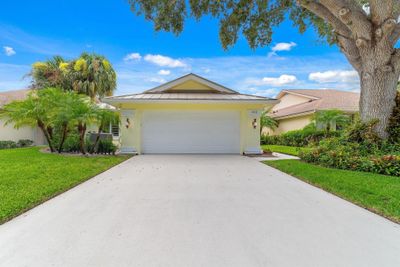 418 River Edge Road, House other with 3 bedrooms, 2 bathrooms and null parking in Jupiter FL | Image 2