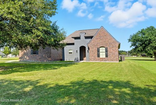 1007 Stephanie Dr, Breaux Bridge, LA, 70517-6701 | Card Image