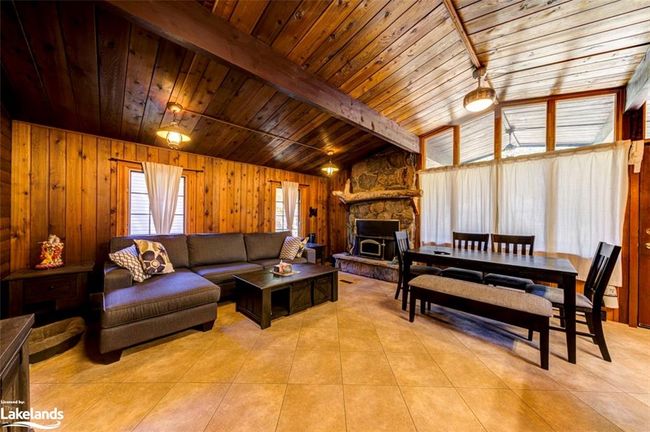 76 29th St N, House other with 2 bedrooms, 1 bathrooms and 10 parking in Wasaga Beach ON | Image 16
