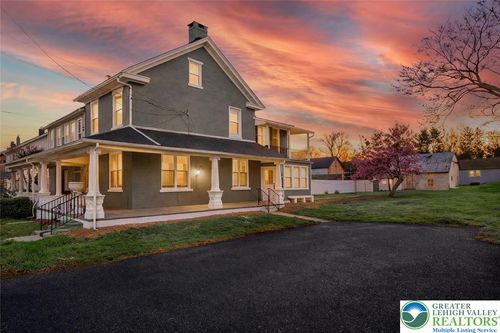 2213 Village Rd, Orefield, PA, 18069-9529 | Card Image