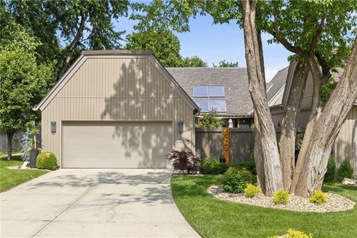10115 Lowell Ave, Overland Park, KS, 66212-3456 | Card Image