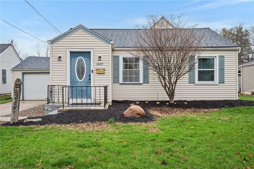 34857 Roberts Rd, Eastlake, OH, 44095-2159 | Card Image