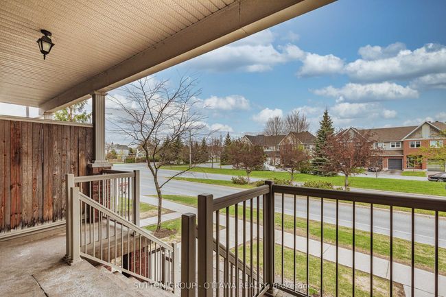 F - 241 Crestway Dr, Condo with 2 bedrooms, 2 bathrooms and null parking in Ottawa ON | Image 4